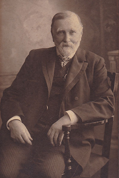 Samuel Stretton seated portrait